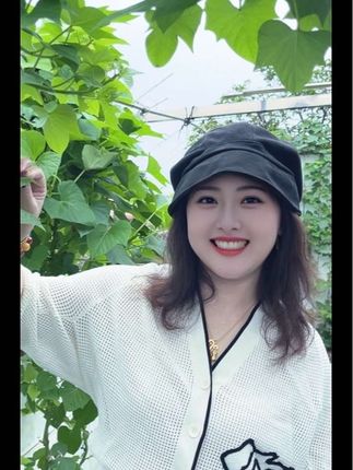 #原创作品 #微胖女人 #气质女神 #深秋穿搭