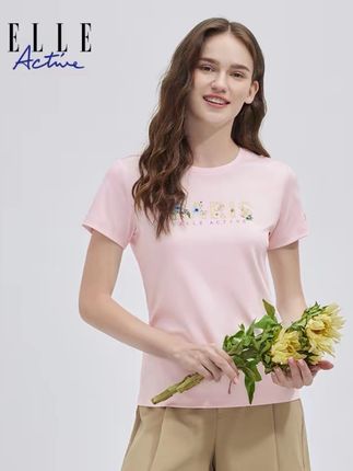 #夏款上新 #夏季新款女装 #运动穿搭 #夏季短袖 #面料柔软舒适