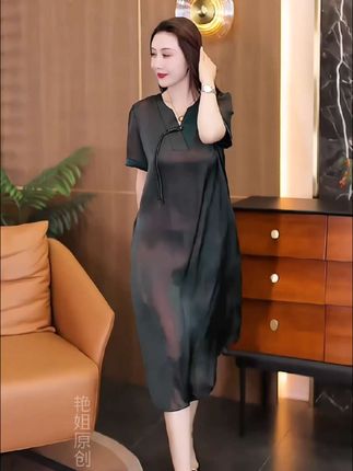 #桑丝气质连衣裙#气质优雅大方 #时尚妈妈装