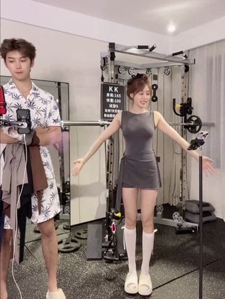ALJS【运补】显瘦裸感防走光瑜伽健身背心一体式假两件运动网球裙女#健身穿搭 #运动穿搭#套装#瑜伽服#显瘦穿搭