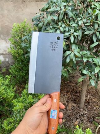 轨道钢切片刀,很锋利 #菜刀手工锻打菜刀 #手工锻打菜刀