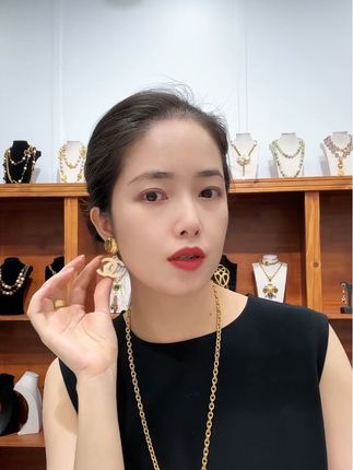 香奈儿吊坠钻双c耳夹#chanel