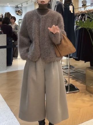 #谁穿谁好看系列 #高级感穿搭 #毛衣穿搭 #保暖又好看