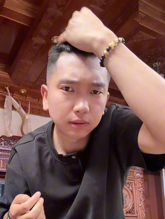 #定型啫喱
