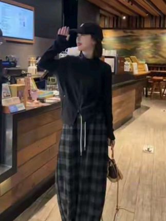朵拉【轻风叙】2025年秋季新款半高领纯色长袖百搭外套女#秋冬穿搭 #每日分享 #内搭外穿都好看 #面料柔软舒适 #穿搭