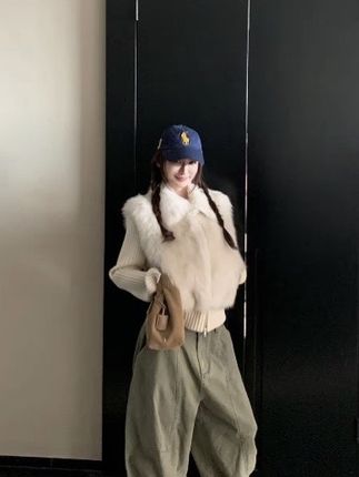 #穿搭分享 2025秋冬新款 王托卡三色直毛皮毛一体外套~袖子可拆卸设计感#每日穿搭 #分享穿搭 #显瘦搭配 #皮草搭配