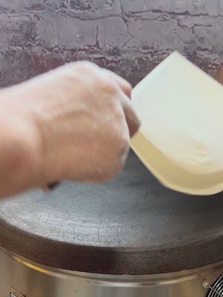 烙馍鏊子,烙饼煎饼样样行! 家里有老人做早餐太辛苦了!有了这个神器轻松搞定各种面食!#好物推荐🔥#鏊子烙馍#鏊子#厨房好物#铁锅