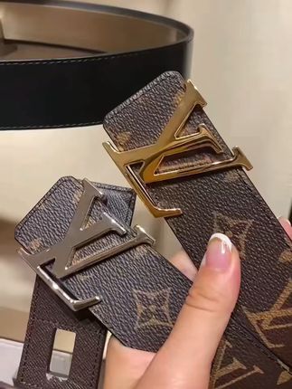 老花格子腰带,经典百搭不出错,成功男士必备😎😎😎