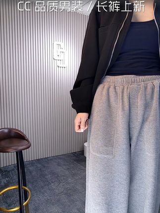 穿这条直筒裤,轻松春游 #琥珀流光休闲直筒裤 #百搭 #长裤