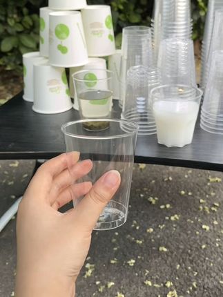 透明航空杯不怕烫,包邮到家太方便! 今年超流行的一次性航空杯!大容量,加厚加硬耐高温,拍一发多超划算!#谁能拒绝哆啦A梦的盘子 #一次性杯子 #牛顿来了都得服的反重力水杯 #解锁暑假的N种花式过法 #好物推荐🔥