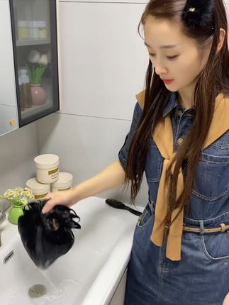 告别假发干枯毛躁,修复发质,提亮发色,用过的都说好用!!#假发护理 #假发护理液 #假发护理视频 #假发护理液推荐