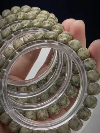 一张多的无相星月 哪哪都香🤤 !#文玩爱好者 #文玩 #文玩手串 #星月菩提石玉料 #盘串