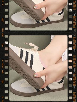 穿高跟鞋再也不怕脚滑!纯棉船袜舒适防滑,免费退货无忧购 秋冬穿靴子一定要搭配一双好袜!这款运费险袜子真的太棒了!有运费险!可以放心试穿!#袜子#女袜#棉袜子#透气舒适#秋季日常实用穿搭思路分享