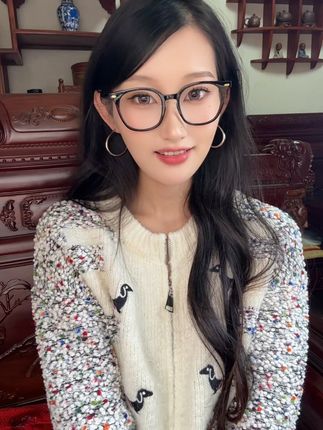 辣妹必备!这款合金耳环让你一秒变甜酷风情 氛围感耳环,经典百搭#耳钉耳环推荐 #耳环控 #氛围感 