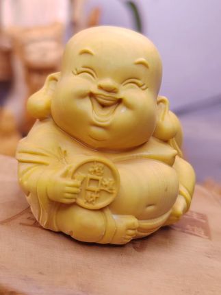桌面添福气!雕刻精美弥勒佛。 今天是最后一天了!有需要的朋友抓紧时间下单吧!!!#强烈推荐#创意摆件#摆件#家居好物#工艺品摆件