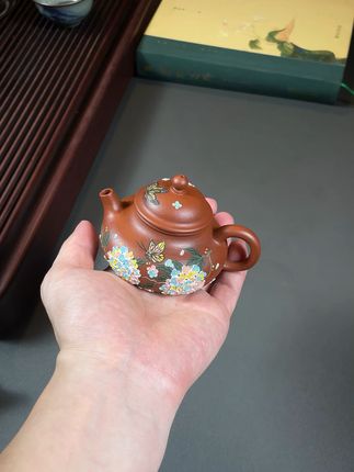 重工泥绘装饰|容天壶 100cc 容天|野山小红泥 100cc /手工堆绘 重工装饰!精工紫砂壶