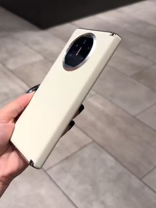 磁吸中轴设计,无线充电全包保护,你的Mate X6新搭档! 华为Mate Xs 二代折叠屏专用皮革材质保护套来啦!质感高级又实用!#好物推荐🔥#手机壳#手机壳推荐#3c好物推荐#磁吸手机壳