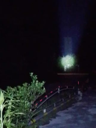 夜钓必备!超亮手电筒,不满意就退! 今天下午五点半开始发货了!有运费险,不喜欢可以直接退回去哦~