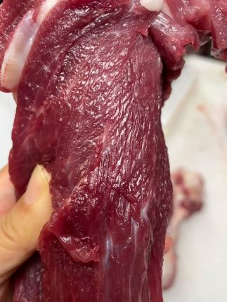 黑毛土猪的筒子骨 #黑毛土猪肉 #筒子骨 #农家猪肉 #武汉同城 #三农