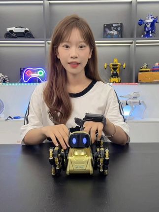 孩子一玩就停不下来的遥控玩具狗! #遥控车 #机械狗 #玩具 #亲子时光