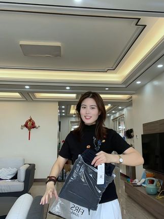 男人过了30岁不要穿的像大叔,这款休闲裤不挑年龄不挑身材,谁穿都有档次!#休闲裤男款爆款2025新款 #气场强大高级感男装