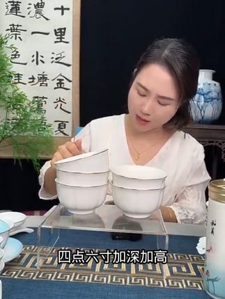 南瓜碗超美!不喜欢也能免费退哦~ 这个碗真的太好看了吧!喜欢这种风格的朋友别错过啦~现在下单还有运费险哦~#餐具#陶瓷餐具#碗#厨房好物#当你的家开启女生模式