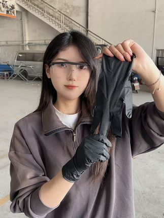 第301集 | 这个价就到手的#丁腈手套 你们都抢到了吗?戴着它干活简直不要太爽! #机修汽修 #结实耐用 #便宜好物