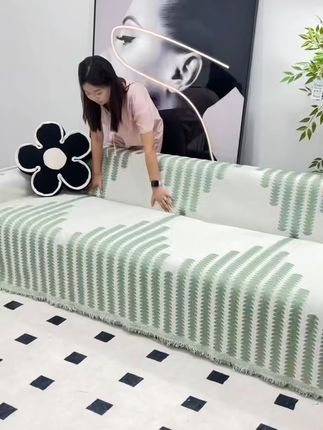 家里沙发脏了怎么办?这款防水防污沙发垫来救场! 家里有小孩或者养宠物的朋友一定要试试这款沙发垫!防水防污还不容易打坏!#沙发垫#防滑沙发垫#四季通用沙发垫#沙发垫防滑耐磨#家里普通一平方美学就不普通