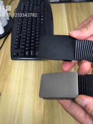 户外探险,商务休闲两不误的必备腰带! 这款合金材质的自动扣皮带真的太好用了!质量超棒,赶紧冲吧~#腰带#皮带#男士腰带#男士皮带#通勤穿搭如何摆脱土气感
