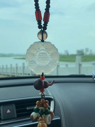 开车必备!新款车挂免费退,平安喜乐挂饰守护你的每段旅程 #汽车挂件 #高级感挂件 #七夕礼物 #送礼推荐 #送男朋友的礼物