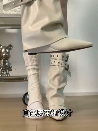 秋冬穿啥鞋?这款短靴让你时尚又保暖!#百搭鞋子#好穿又好搭#显高显瘦显腿长#短靴#秋冬的第一双新鞋必须安排上