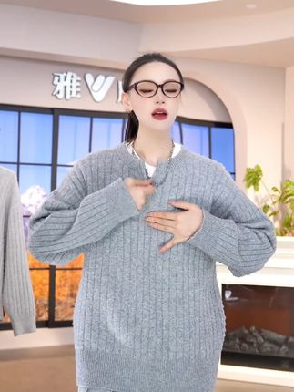 冬天穿这件保暖又帅气!宽松针织衫还能免费退哦 冬天必备!这款男士圆领羊毛针织衫,面料舒适柔软,搭配牛仔裤、棉衣都好看!#男生穿搭#品质男装#针织衫#毛衣#被秋日氛围感穿搭拿捏了