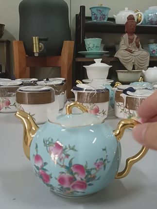告别繁琐!一手掌握的茶水分离神器 福寿九桃礼盒装伴手礼.