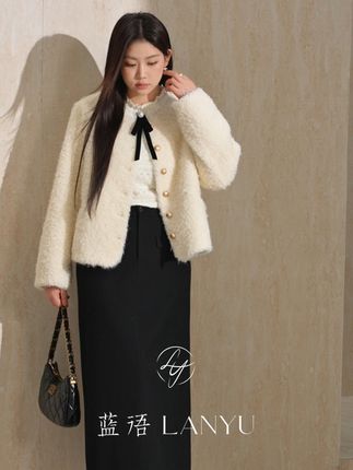 蒲公英追逐旳不只是天空,还有一份自由。 #秋冬穿搭 #大码女装 #外套穿搭 #显瘦遮肉 #微胖女生好看又显瘦的秋冬穿搭
