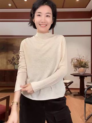 穿上这件羊毛衫,冬天再也不怕冷了! 秋冬穿啥?这款半高领羊毛针织衫保暖又好看!#面料柔软舒适 #秋季穿搭 #针织衫 #羊毛衫 #浪清
