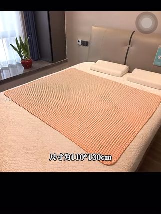 宝宝午睡更安心,柔软绗缝床垫守护成长每一步! 孩子睡觉总踢被子?这款床铺用品能解决大问题!