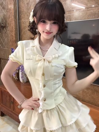 今天是超绝大姐姐感 谁懂… #芭蕾诗集 #千金风穿搭 #甜美风 #樱花兔 #约会穿搭 