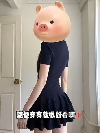 夏日必备!微胖小个子穿这条小黑裙太太好看啦 姐妹们!这个季节一定要试试这种裙子!!真的太好穿了~关键还不贵哦~#给夏天一点颜色看看#摆脱路人感的小个子女生穿搭#素颜试穿网络爆款衣服#夏日中性风穿搭日记#轻松get夏日淡人穿搭