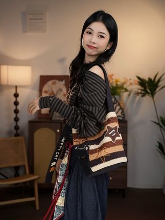 经典就是好看!咋能这么可爱呢! #包包推荐 #百搭包包 #女包 #小众包包