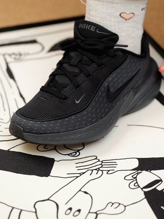 夏天穿它,轻松透气不怕热! 这款鞋子真的太好穿了!上脚轻便舒适又好看,喜欢就别错过啦~#好鞋推荐#百搭鞋子#男鞋穿搭#琥珀流光#用琥珀流光风打开秋天