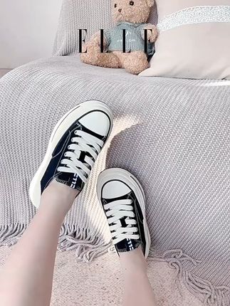 #迪丽热巴新中式恋夏风#围观红人神级出片现场#摆脱路人感的小个子女生穿搭#旗袍与马面裙碰撞更显古典美#我将放弃洞洞鞋加入更权威的圈子