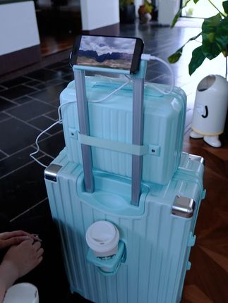 爆款来袭!好看不贵 姐妹们,今天是活动最后一天了!下单即送运费险!快来看看吧#行李箱 #密码箱 #行李箱推荐 #旅行箱 #拉杆箱