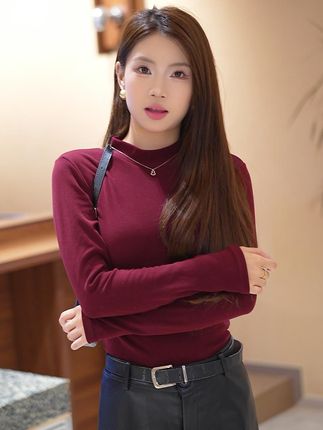 秋冬必备!这款高品质打底衫,面料细腻舒适又柔软,搭配外套超棒!#运费险保障