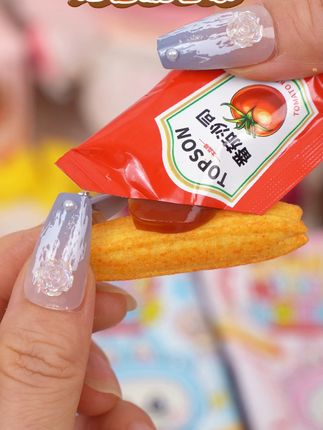 超可爱包装番茄味薯条,孩子零食新宠! 孩子嘴馋没零食吃?这款美味小零食让孩子爱不释口!#美食#零食推荐#好吃到停不下来#吃货必备#网红零食 #好吃到停不下来