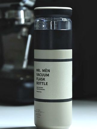 据说喜欢喝茶的人都离不开的茶水分离杯,有品位还非常方便 #焖先生 #保温杯 #泡茶杯 #茶水分离杯 #好物分享