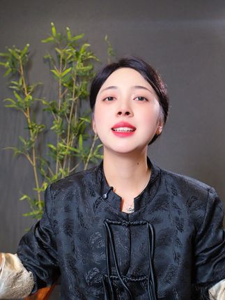 女生冬天喝审核茶? 喝过很多种茶了,但还是觉得这款茶好喝!口感醇厚、香气独特!#中秋节#召唤茶友#茶生活#福鼎白茶#老白茶