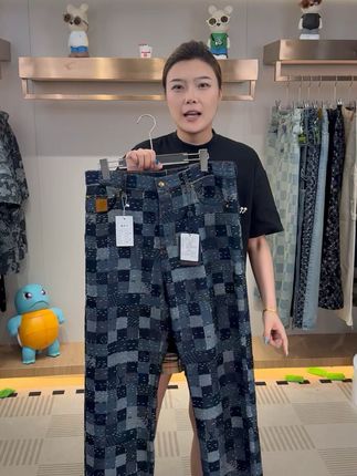 穿上它,街头潮酷无人能敌! 这个裤子真的太好穿了!上身效果超棒!喜欢的朋友快冲吧!!#好物推荐🔥#二手奢侈品#二奢#lv#品质男装