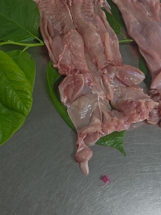 全家共享无骨兔肉,老人孩子都爱,不满意可退哦! 今天又给大家找到了一款好东西!有运费险,不喜欢吃也可以退回去哦~#三伏天喝仔排苦瓜干贝汤好清凉#在家自制东北牛肉大冷面