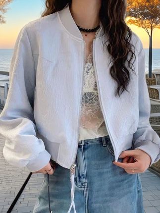穿上它,轻松告别秋凉!宽松棒球服,免费退货无忧购 秋冬必备!这款棒球服真的太好穿了!!关键现在拍一发三还包运费险!#秋季穿搭#夹克外套#韩系穿搭#棒球服#被秋日氛围感穿搭拿捏了