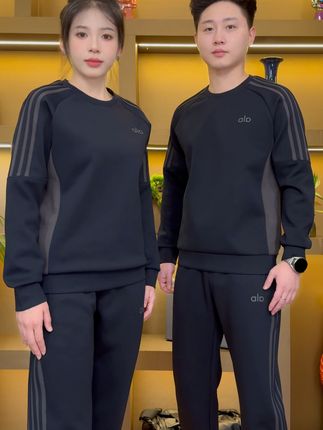 #秋冬穿搭 #套装两件套 #谁穿谁好看